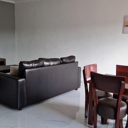 Shalom Apartments Kalumbila Musele Bagian luar foto